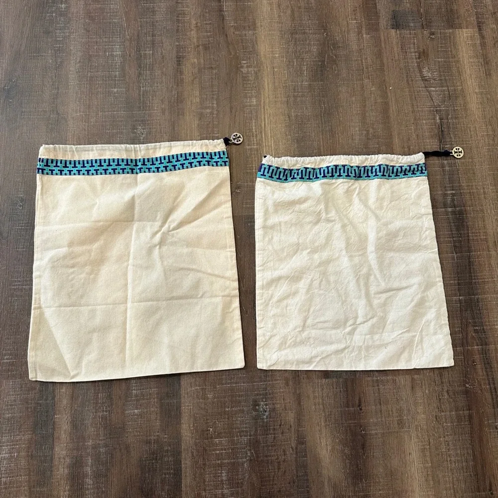 Tory Burch Set of 2 Cotton Dust Bags Cream Blue Logo Trim Drawstring Gold Charm